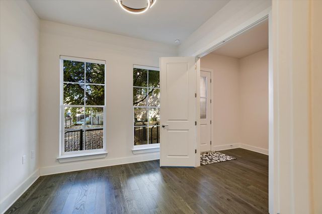 1301 Town Creek DR 1, Austin, TX 78741