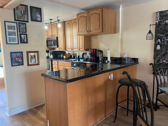 3 Royal Palm Way 102, Boca Raton, FL 33432