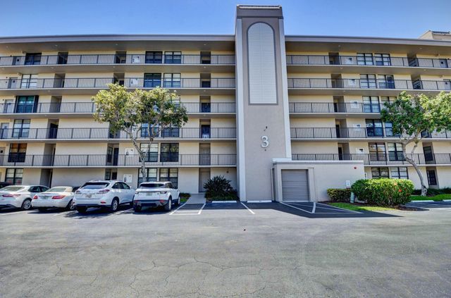 3 Royal Palm Way 102, Boca Raton, FL 33432