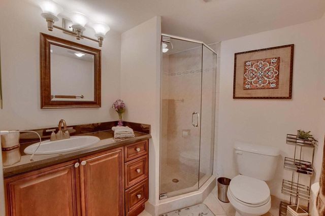 3 Royal Palm Way 102, Boca Raton, FL 33432