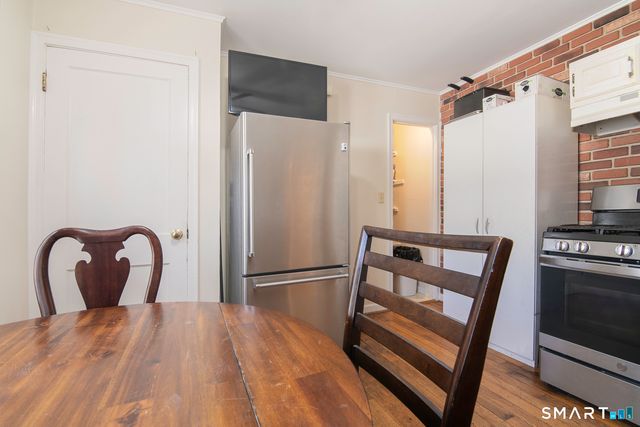 744 Russell Street, New Haven, CT 06513