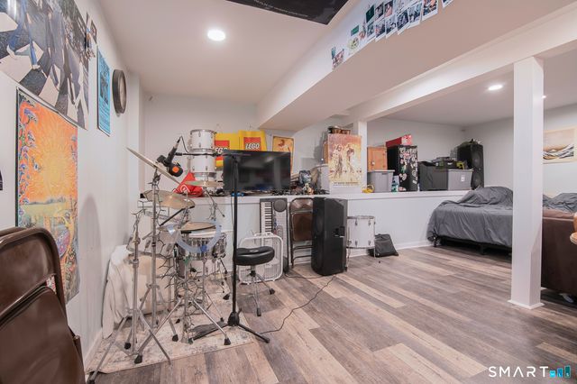 744 Russell Street, New Haven, CT 06513