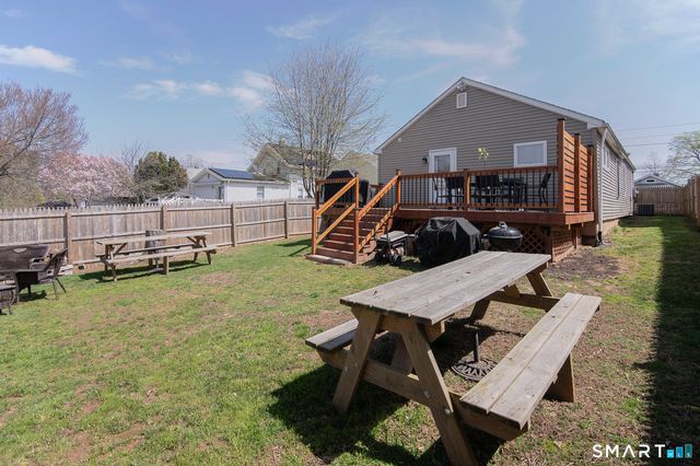 744 Russell Street, New Haven, CT 06513