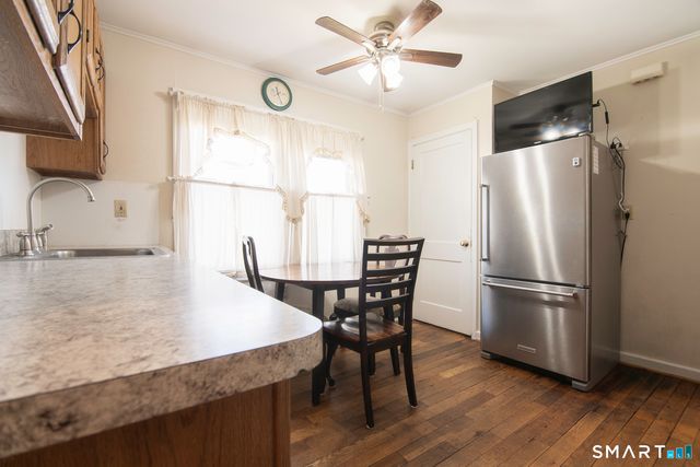 744 Russell Street, New Haven, CT 06513