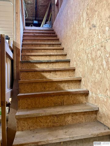 505 Oak Hill Road, Plattsmouth, NE 68048