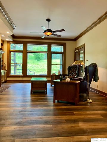 505 Oak Hill Road, Plattsmouth, NE 68048