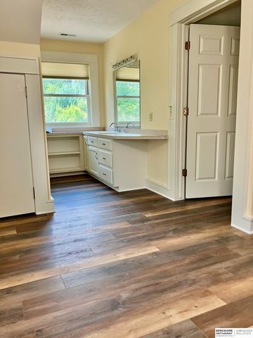 505 Oak Hill Road, Plattsmouth, NE 68048