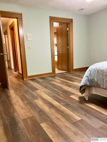505 Oak Hill Road, Plattsmouth, NE 68048