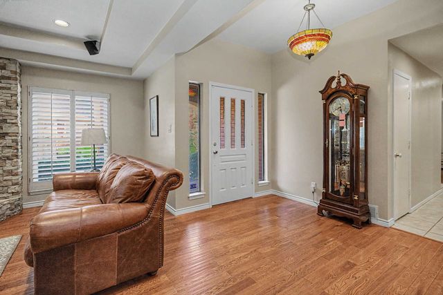 6609 Waterwood Trail, Benbrook, TX 76132