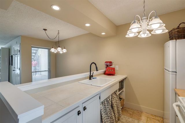 827 Red Bird Lane B, Norman, OK 73072