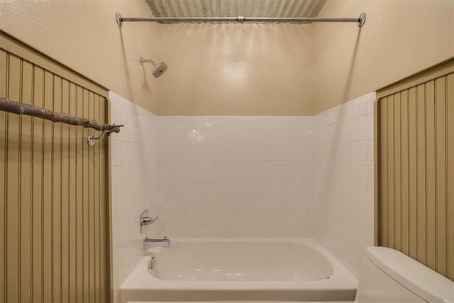 827 Red Bird Lane B, Norman, OK 73072