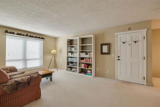 827 Red Bird Lane B, Norman, OK 73072