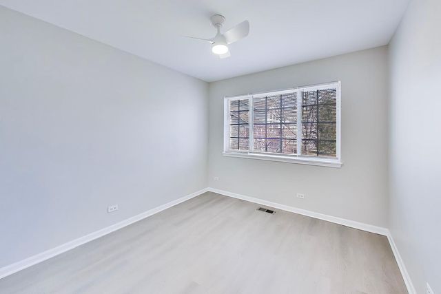 2073 Cambria Court, Northbrook, IL 60062