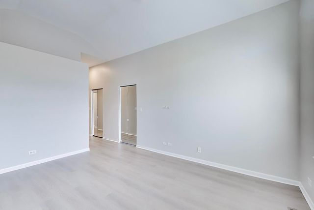 2073 Cambria Court, Northbrook, IL 60062