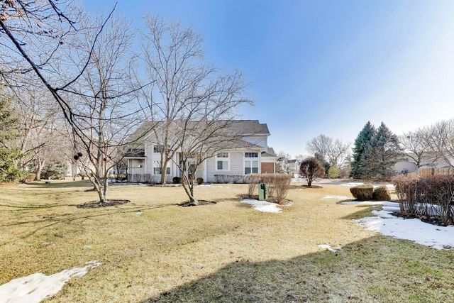2073 Cambria Court, Northbrook, IL 60062