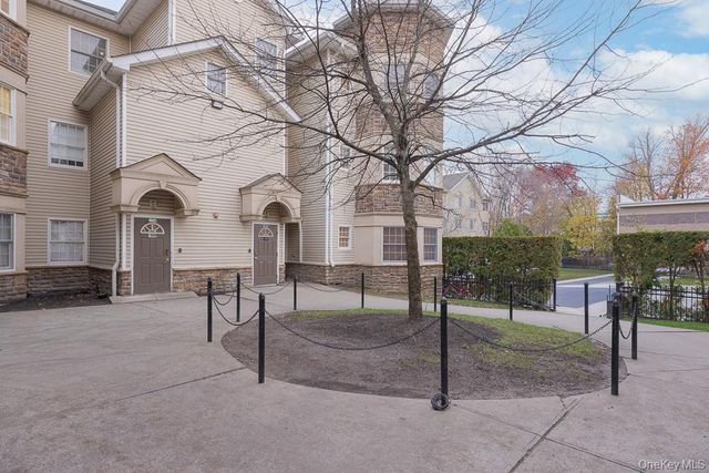 3 Horizon Court 304, Monsey, NY 10952