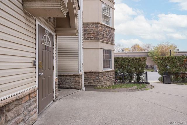 3 Horizon Court 304, Monsey, NY 10952