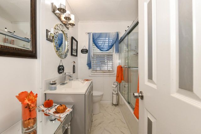 317 Delafield STREET, Waukesha, WI 53188