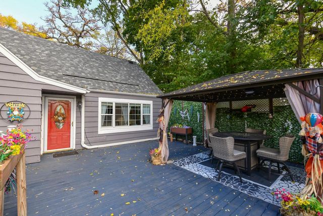 317 Delafield STREET, Waukesha, WI 53188