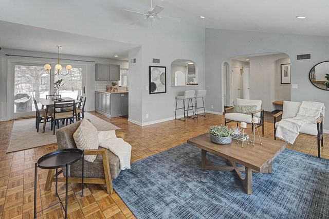 2210 Cedar Lake Parkway, Minneapolis, MN 55416