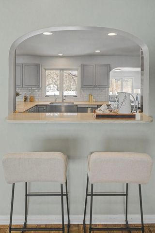 2210 Cedar Lake Parkway, Minneapolis, MN 55416