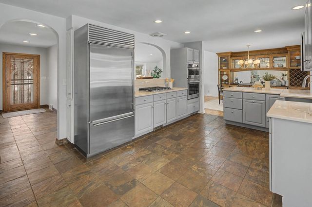 2210 Cedar Lake Parkway, Minneapolis, MN 55416