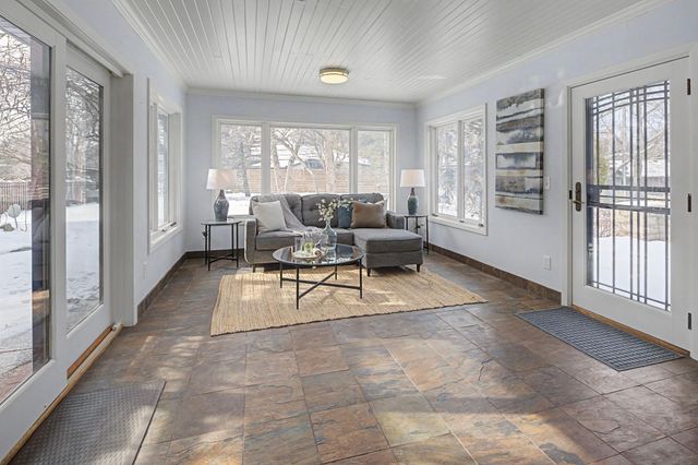 2210 Cedar Lake Parkway, Minneapolis, MN 55416