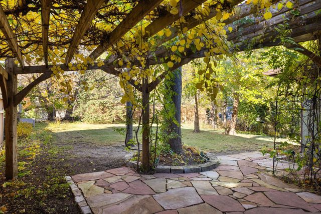 2210 Cedar Lake Parkway, Minneapolis, MN 55416