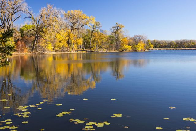 2210 Cedar Lake Parkway, Minneapolis, MN 55416