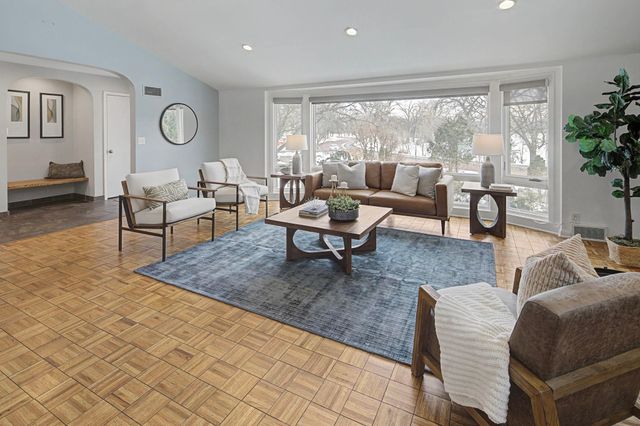 2210 Cedar Lake Parkway, Minneapolis, MN 55416