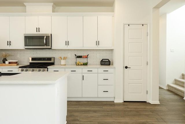 5145 Calle Sandwaves 22, San Diego, CA 92154