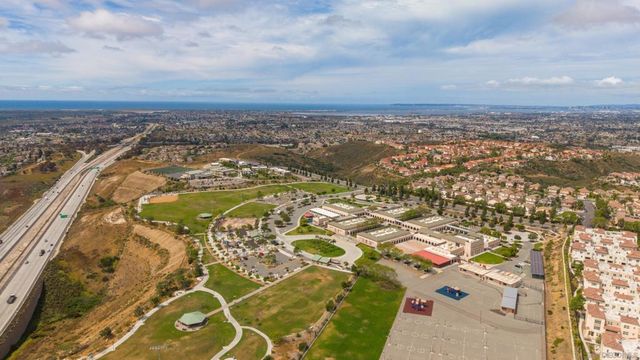 5145 Calle Sandwaves 22, San Diego, CA 92154