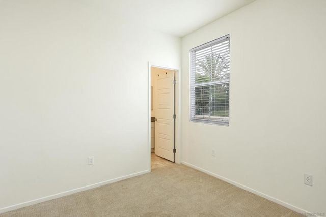 5145 Calle Sandwaves 22, San Diego, CA 92154