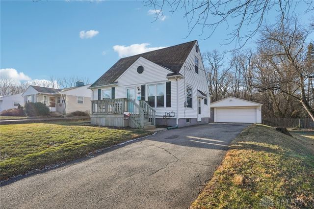 447 S Stadium Drive, Xenia, OH 45385