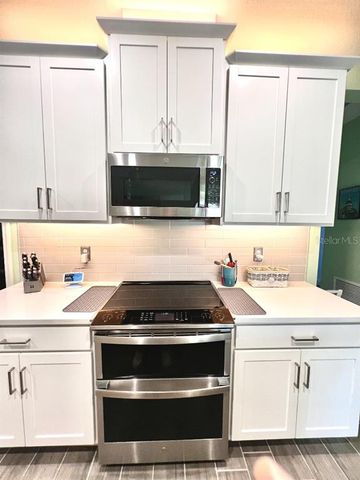 5914 FIORE DRIVE, Bradenton, FL 34208