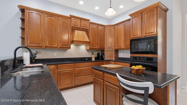 10400 Ramble Ridge Court, Weeki Wachee, FL 34613
