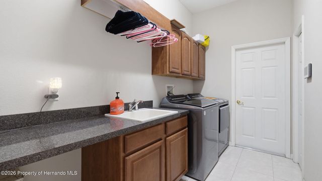 10400 Ramble Ridge Court, Weeki Wachee, FL 34613
