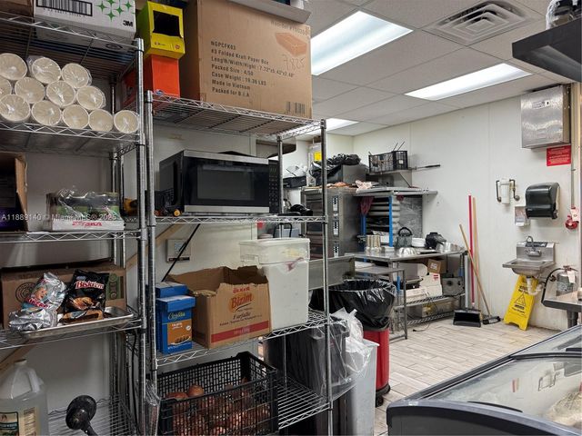 405-407 15th St, Miami Beach, FL 33139