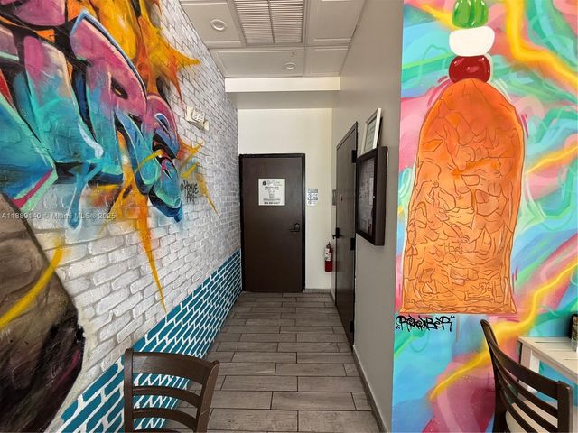 405-407 15th St, Miami Beach, FL 33139