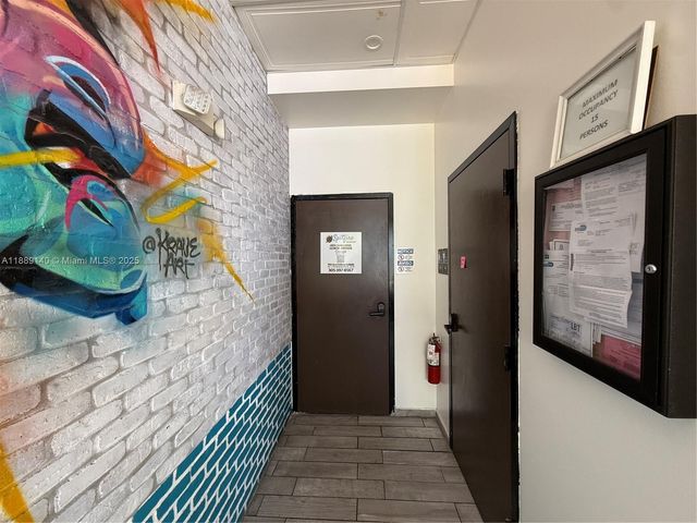 405-407 15th St, Miami Beach, FL 33139