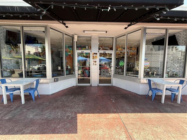 405-407 15th St, Miami Beach, FL 33139