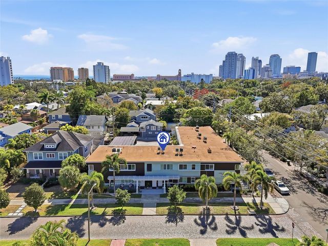 410 12TH AVENUE NE 8, St Petersburg, FL 33701