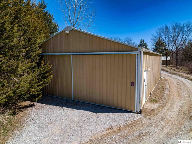 2818 Wintersteen Road, Plattsmouth, NE 68048
