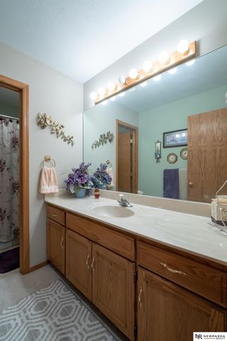 2818 Wintersteen Road, Plattsmouth, NE 68048