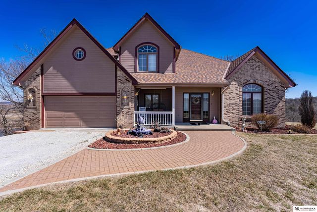 2818 Wintersteen Road, Plattsmouth, NE 68048