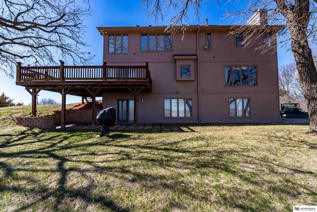 2818 Wintersteen Road, Plattsmouth, NE 68048