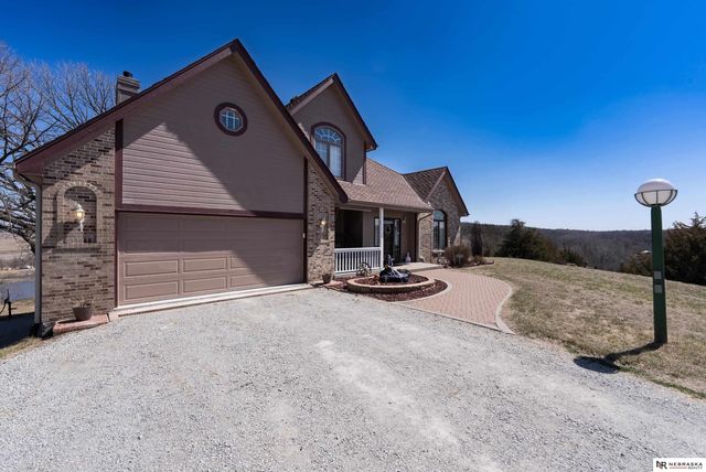 2818 Wintersteen Road, Plattsmouth, NE 68048