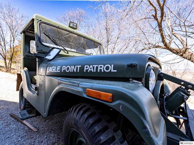 2818 Wintersteen Road, Plattsmouth, NE 68048