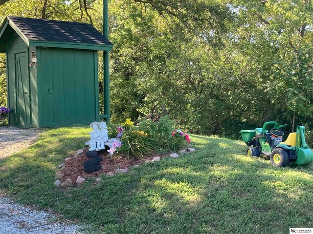 2818 Wintersteen Road, Plattsmouth, NE 68048