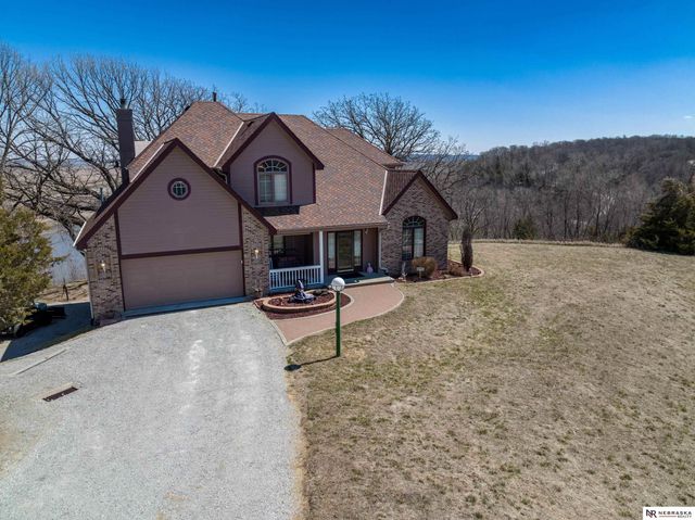 2818 Wintersteen Road, Plattsmouth, NE 68048